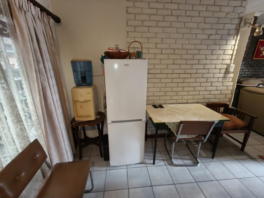 2 Bedroom Property for Sale in Rustenburg Central North West